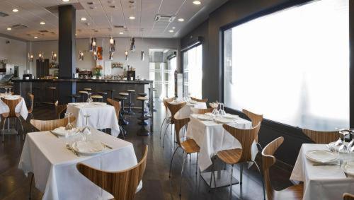Hotel Valcarce Leon 온조닐라 외부 사진